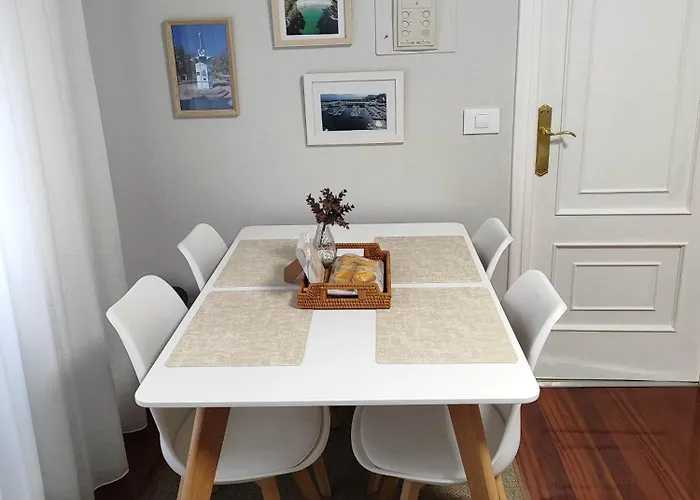 Turistico Casachelocangas En El Corazon De Cangas, Playas, Cies,vigo Apartment Cangas